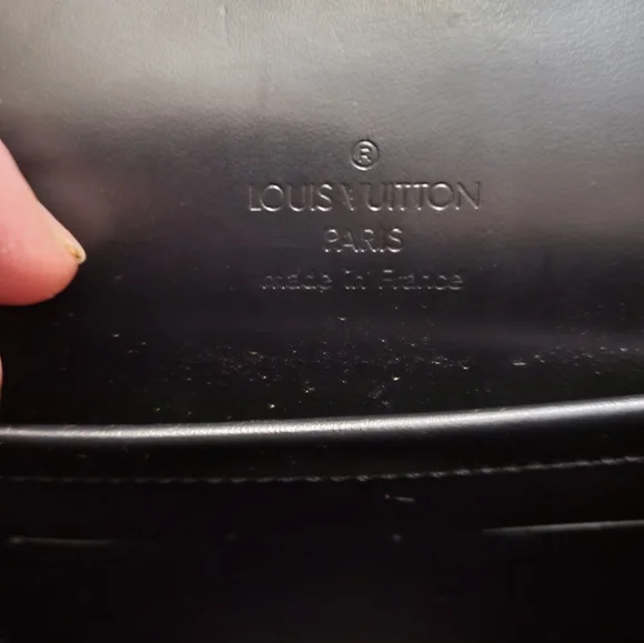 (SOLD)Authentic Louis Vuitton cabaret damier vernis club bag - Picture 12 of 16